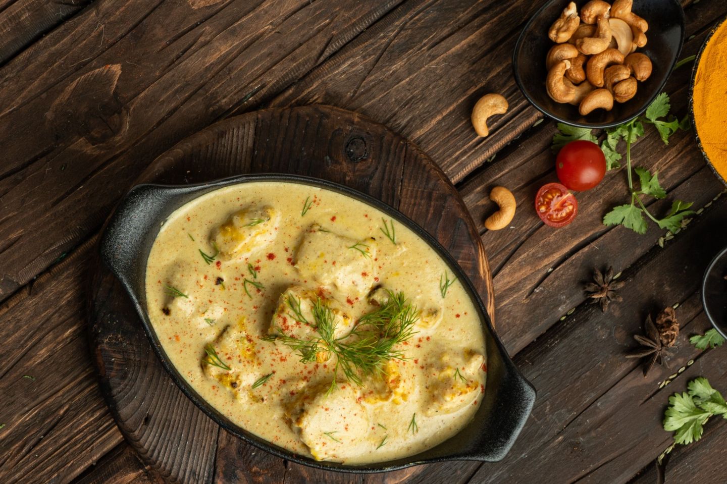 Shrimp With Cashews And Yogurt