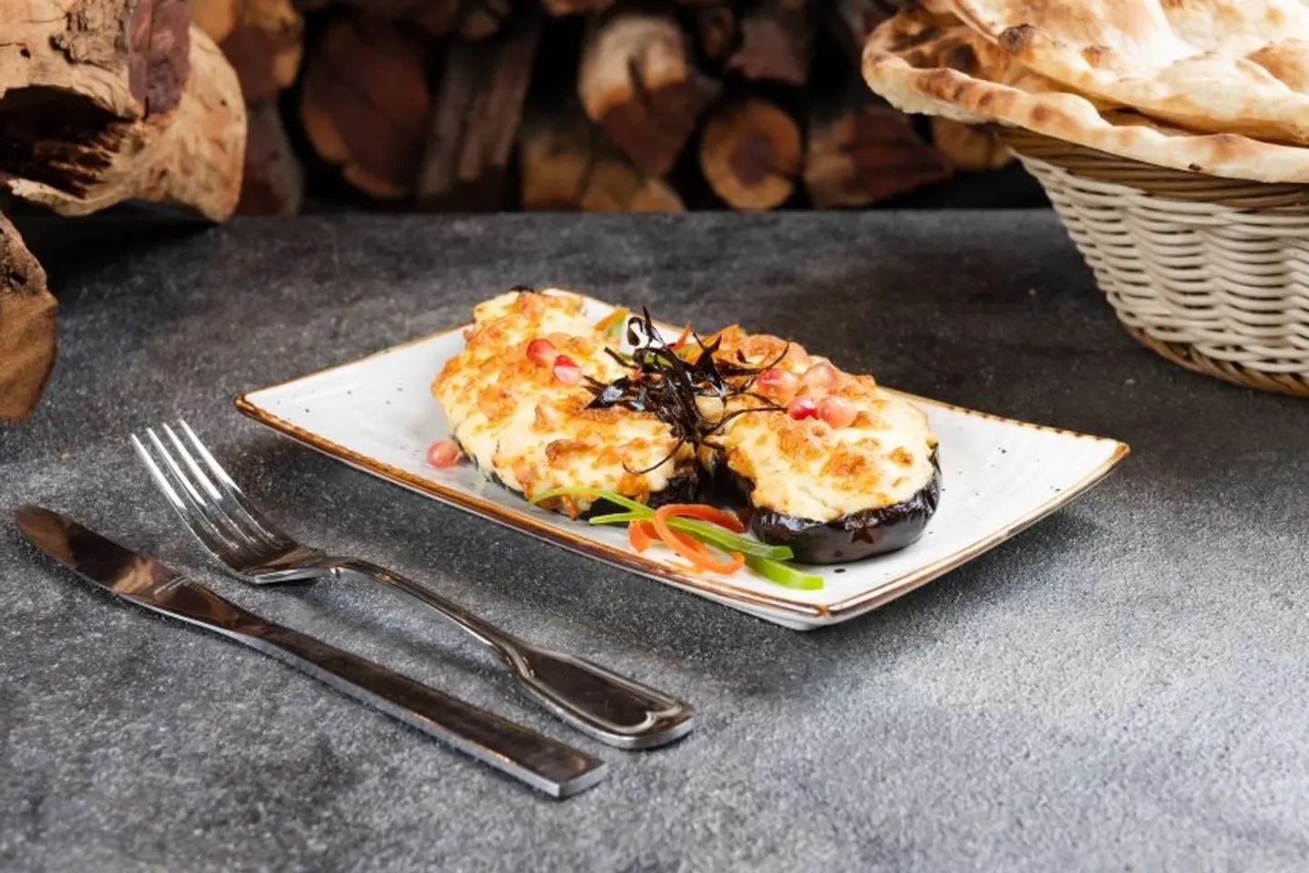 Hatab Moussaka With Cheese