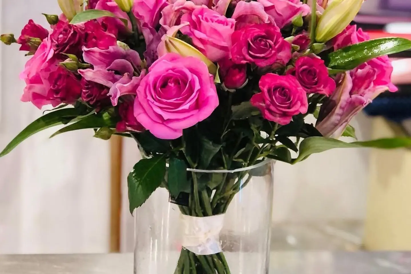 An Elegant Vase With A Feminine Touch