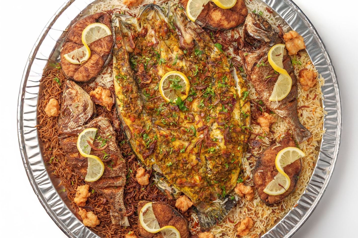 مشكل بحري ل ٨ اشخاص