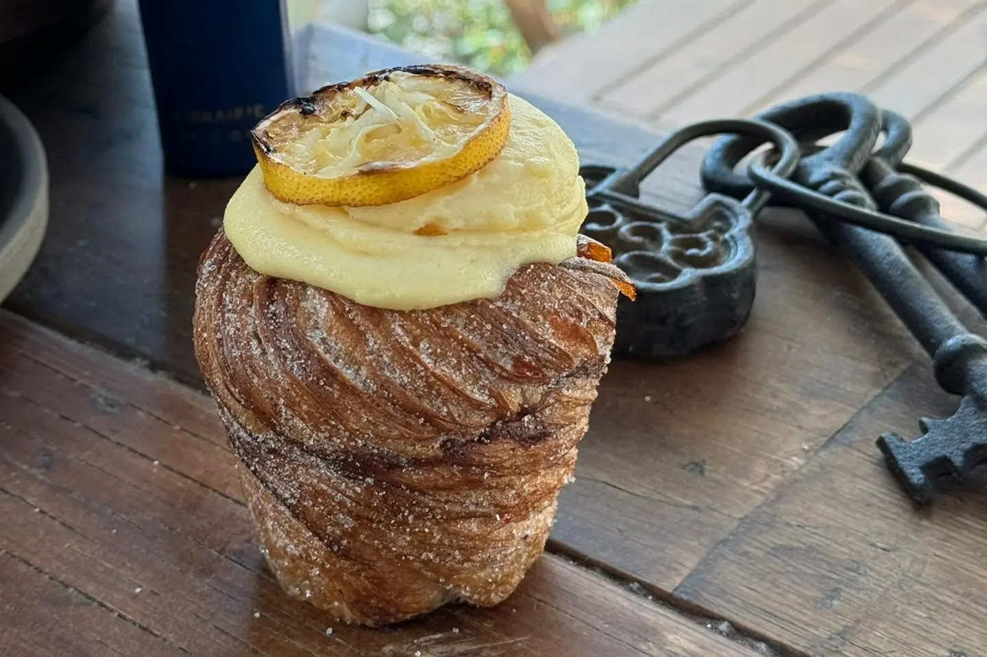 Lemon Cruffin