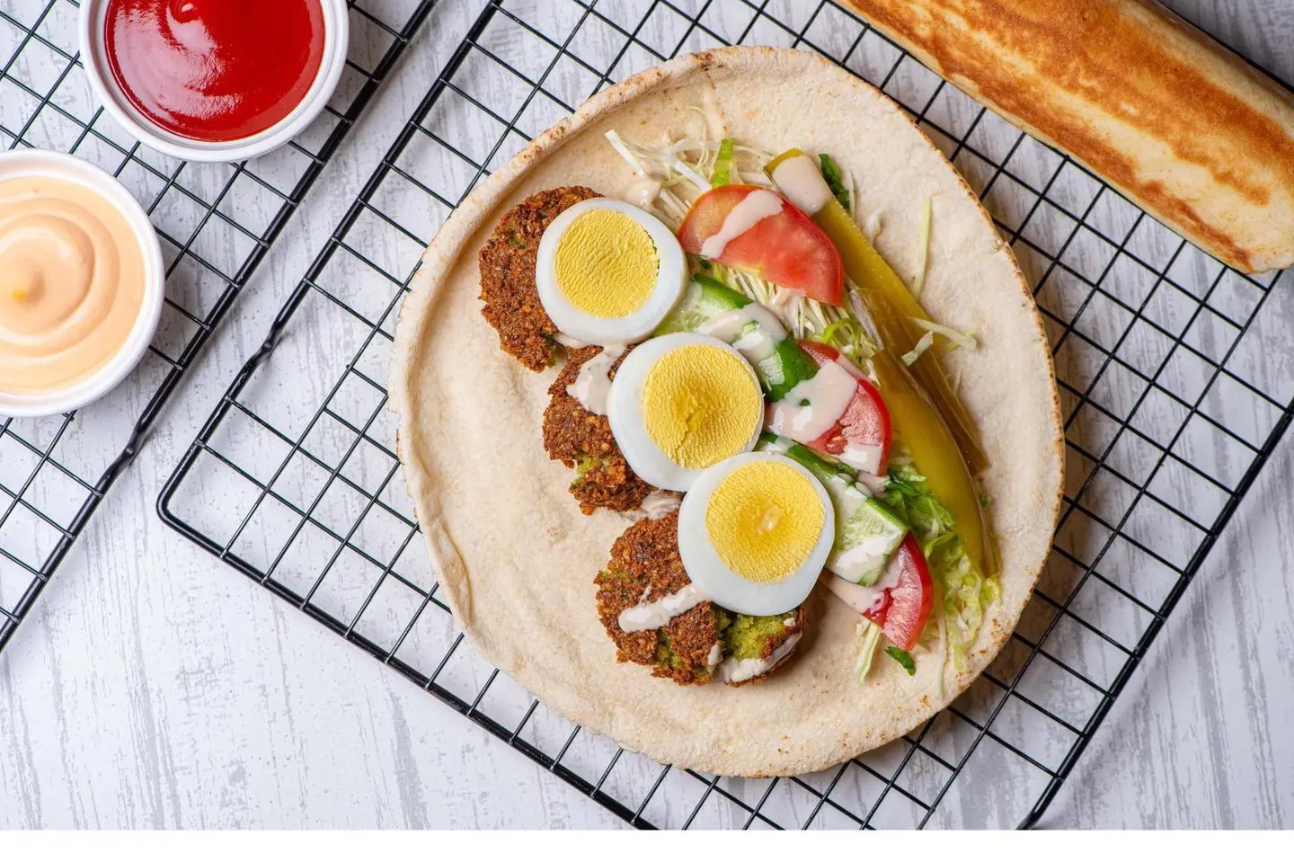 ساندوتش فلافل ساده