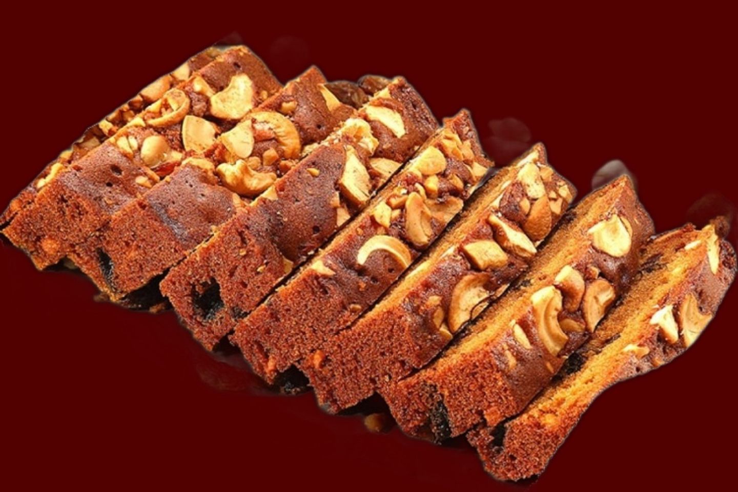 Plum Cake Rectangle 350 Gram