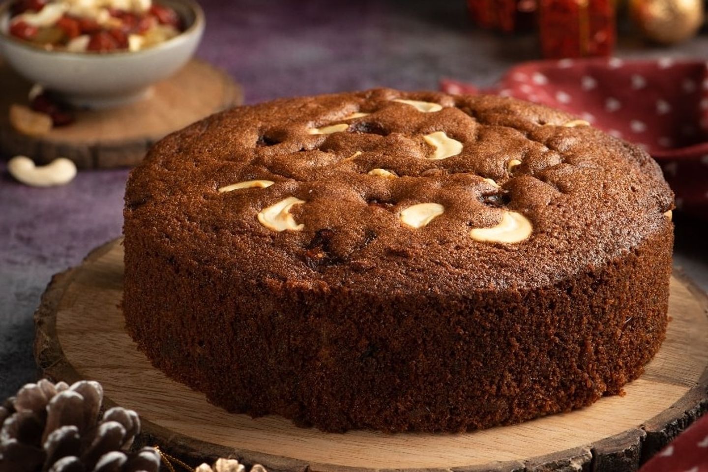 Round Plum Cake