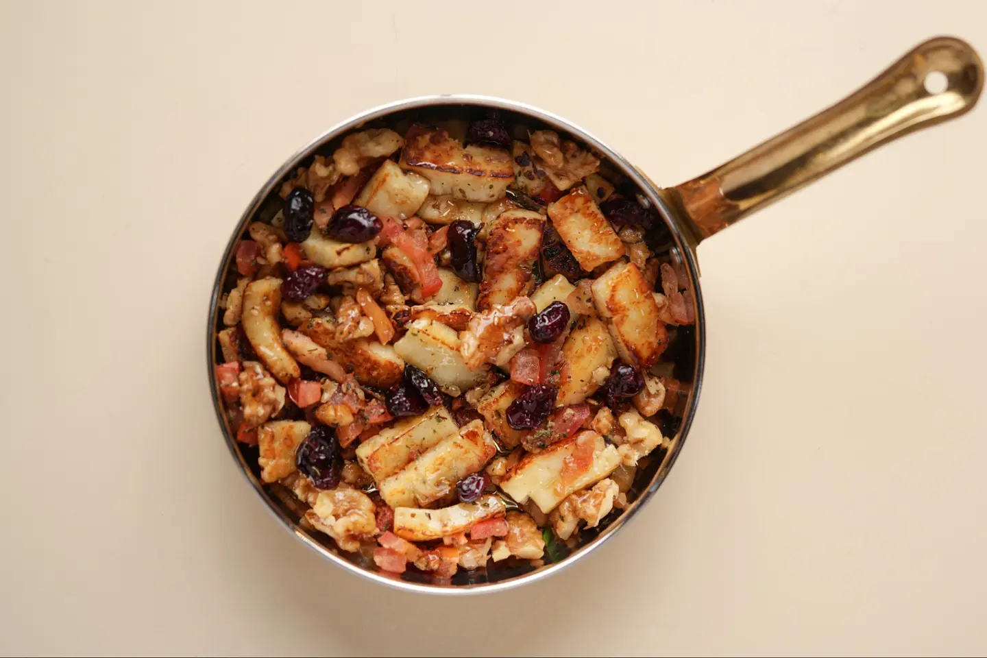 حمسة الحلوم مع التوت البري