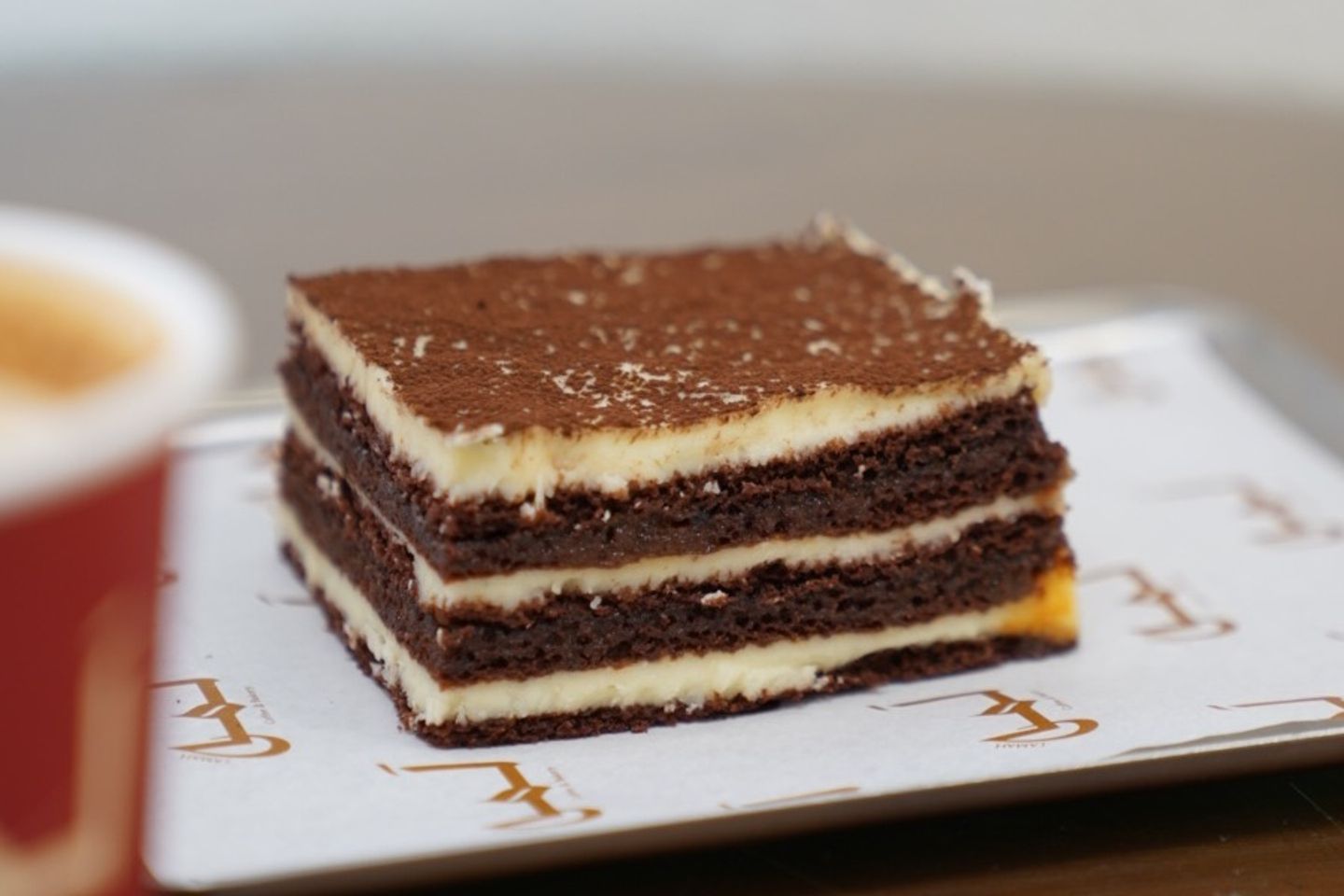 Doltchi Cake