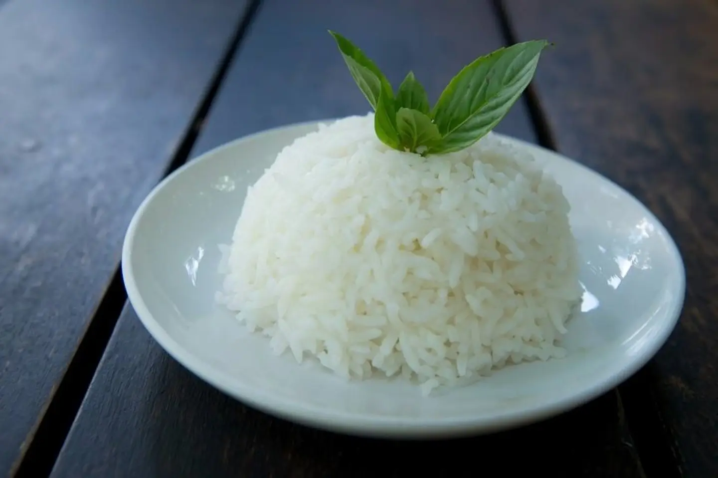 ارز ابيض سادة كبير