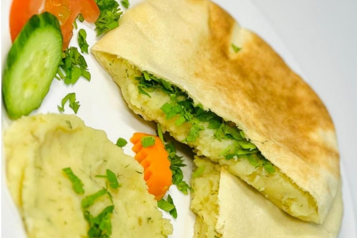 ساندوتش يطاطس مهروسة
