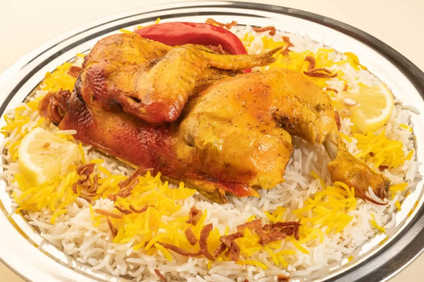 نص حبة دجاج مندي سادة بدون رز