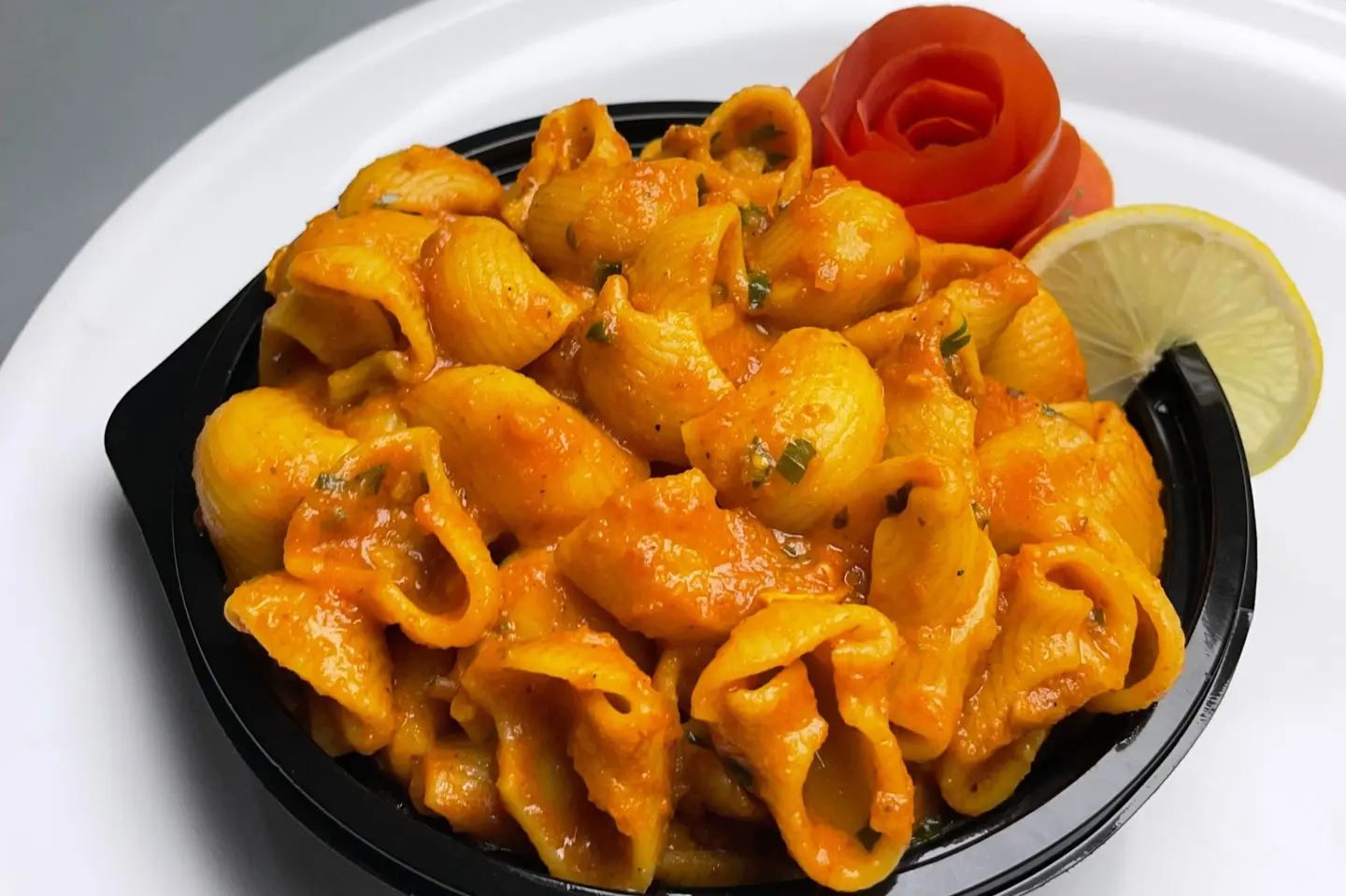 مكرونة دجاج كبير