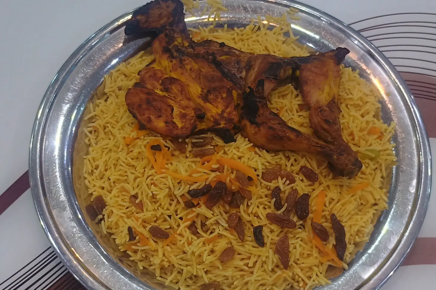 نصف على الفحم بخاري