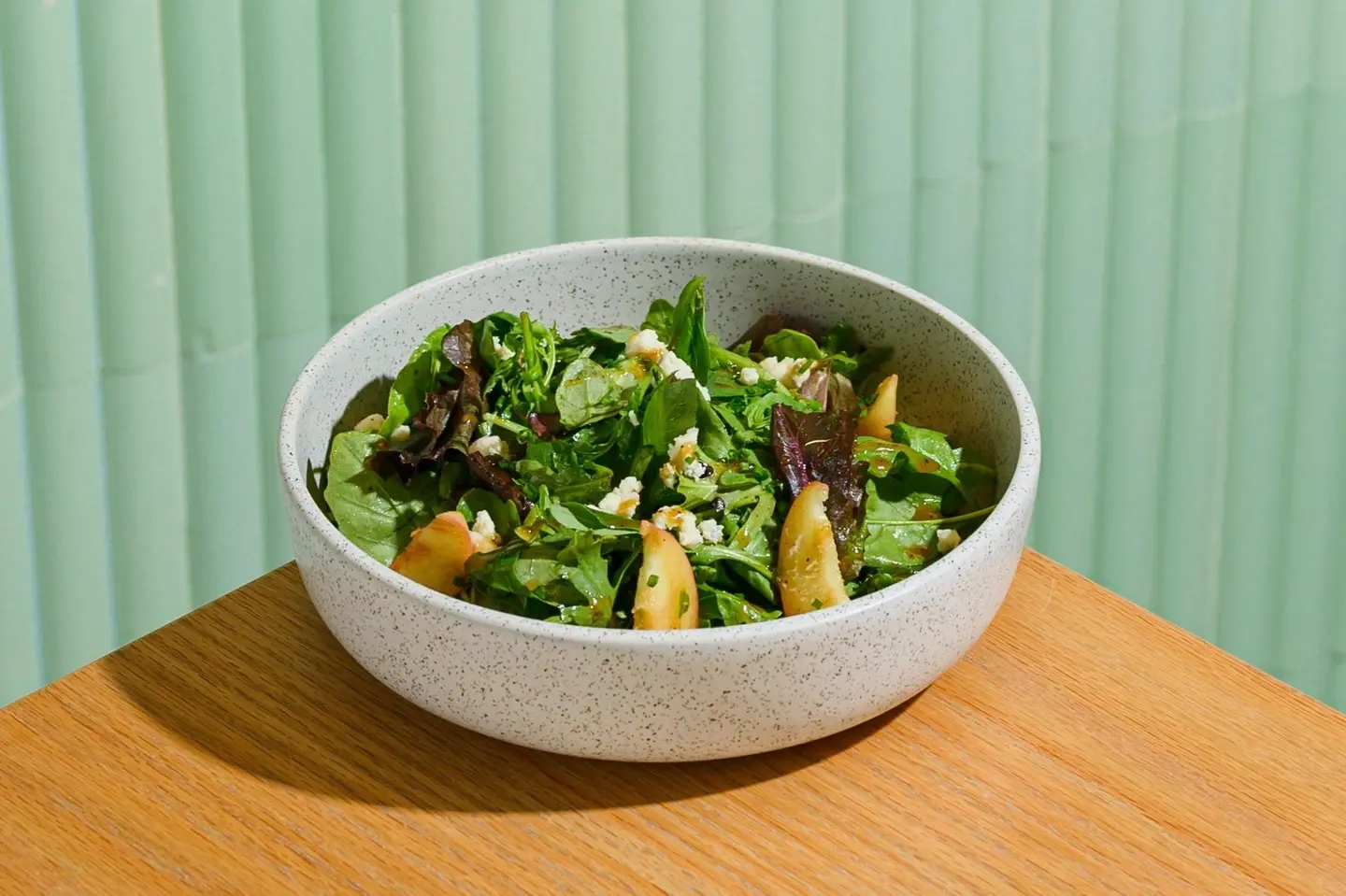 Peach Gorgonzola Salad