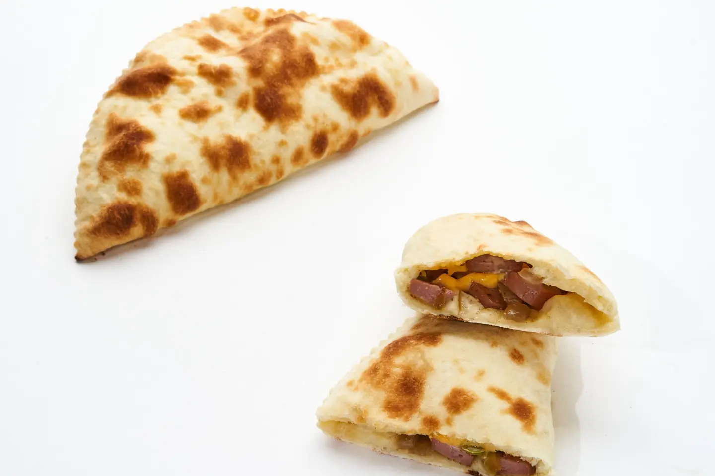 فطيرة نقانق شيدر