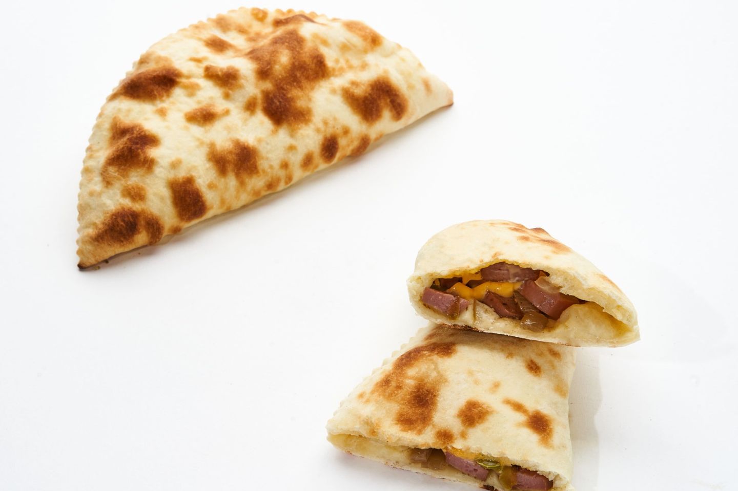 فطيرة نقانق شيدر