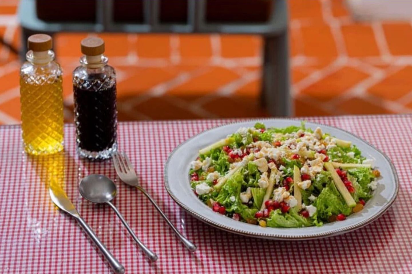 سلطة جبنة الماعز