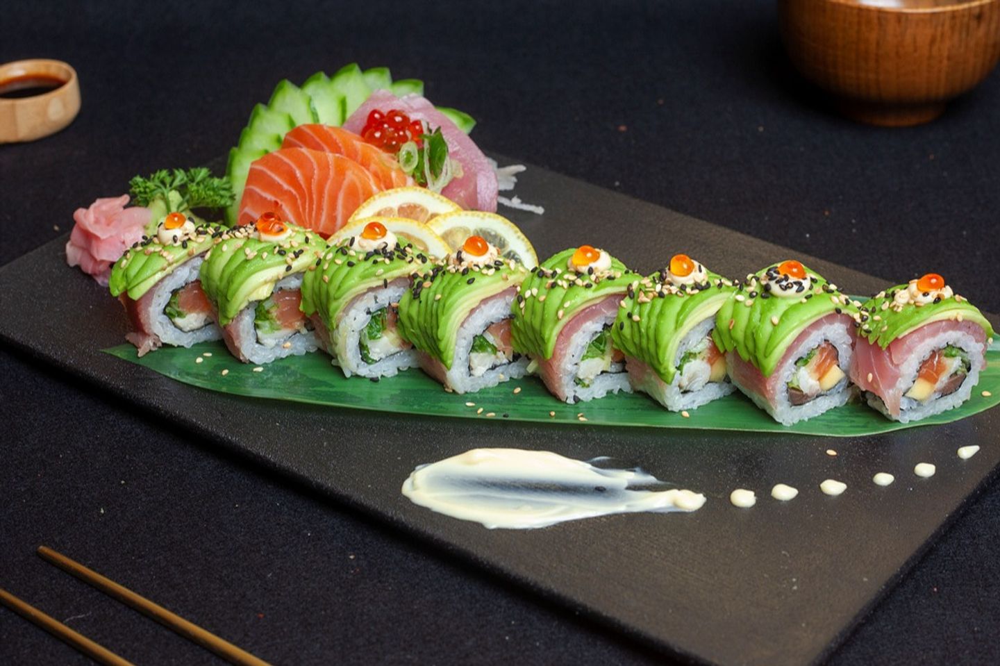 Omakase Roll