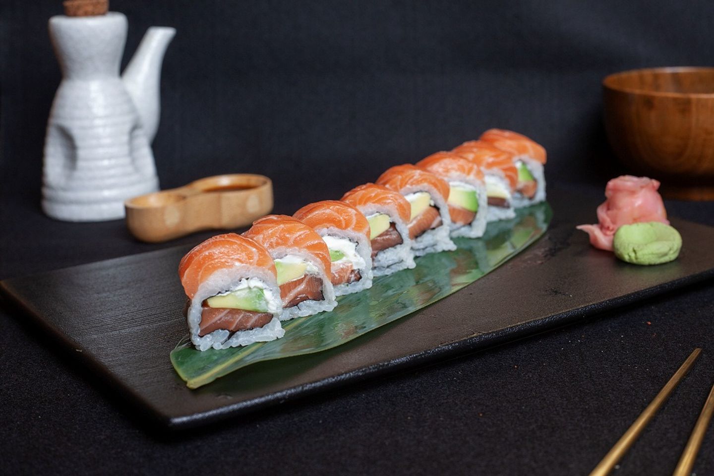 Fresh Salmon Roll