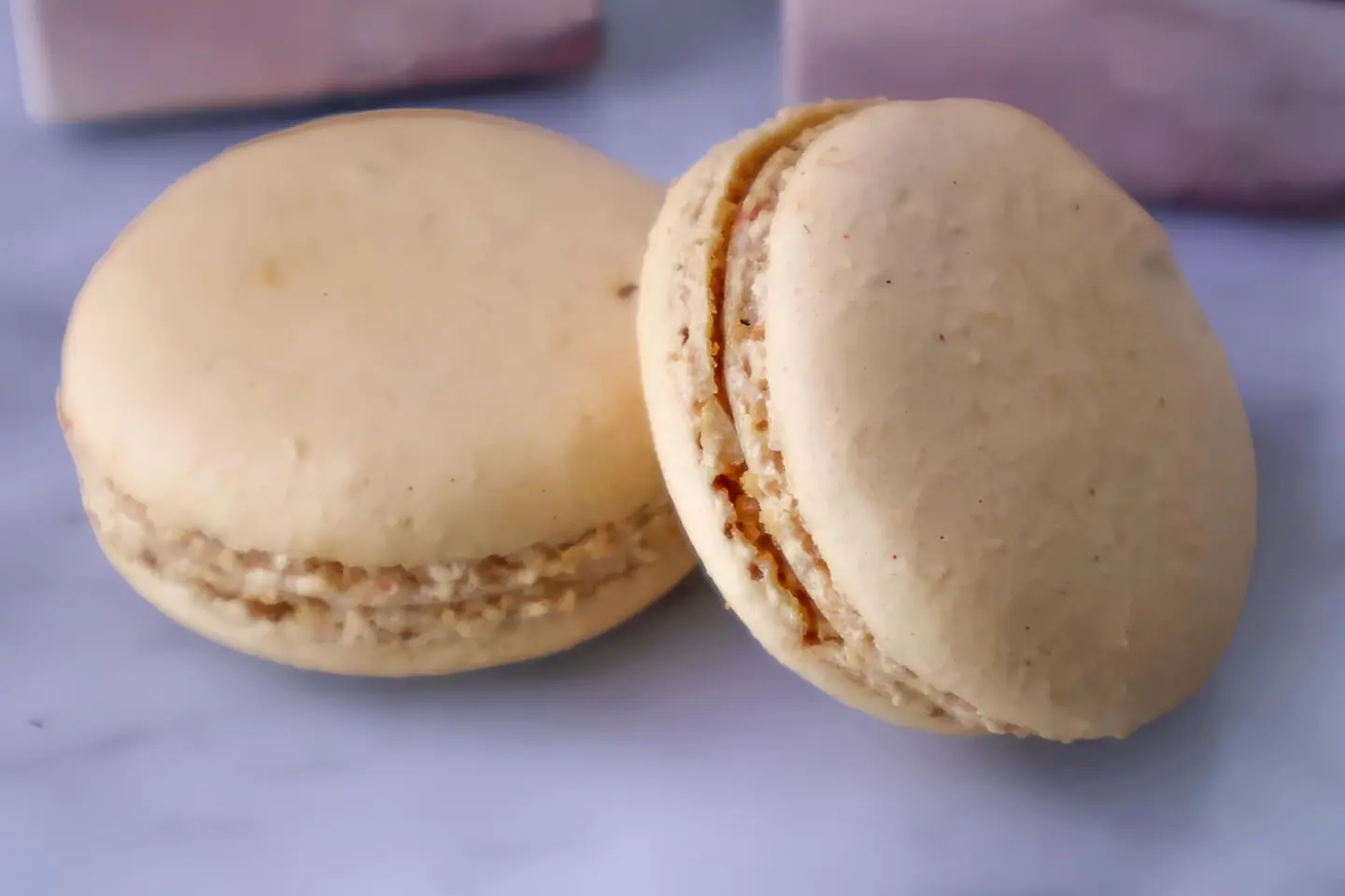 Macarons Salted Carmel