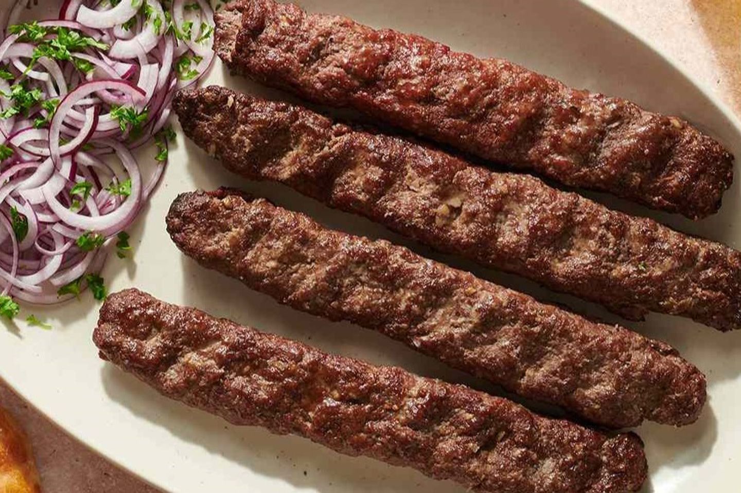 لحم سيخ كباب