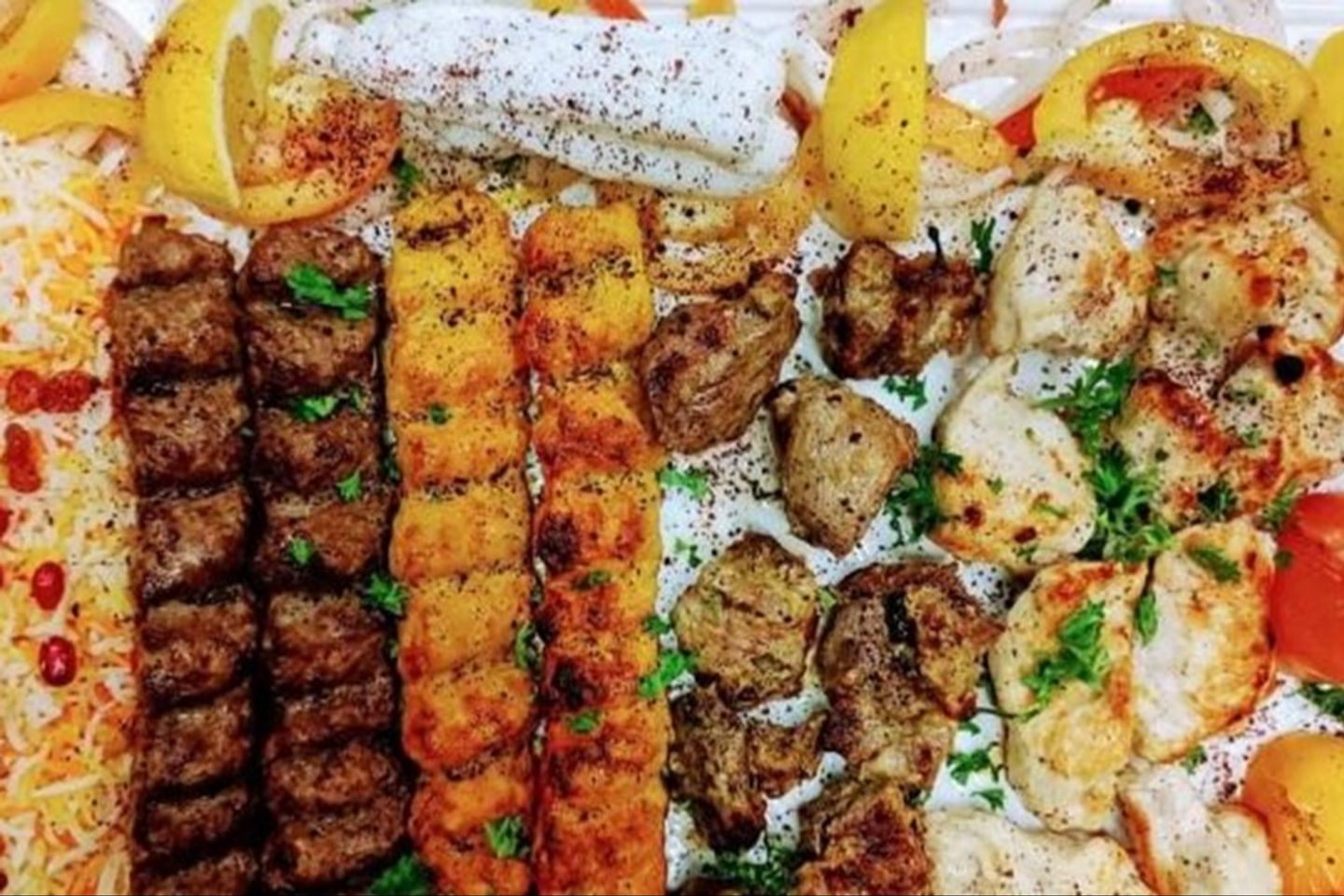 صحن رواق مشويات