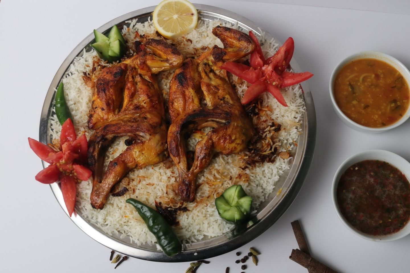 نص دجاج مظبي مع الأرز