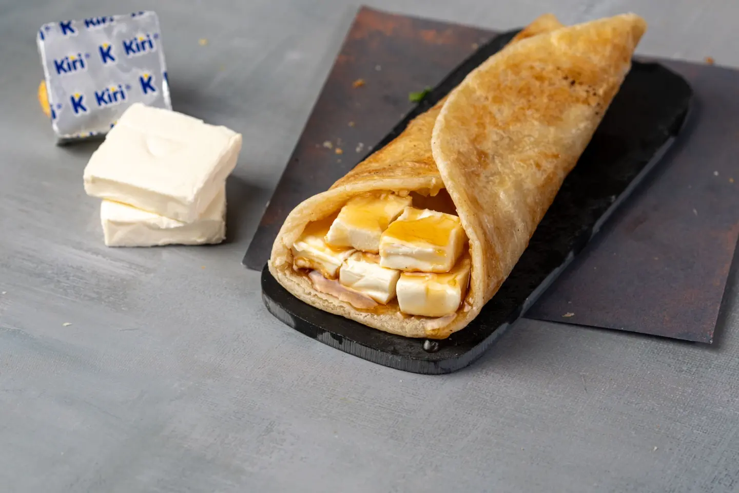 Kiri Chapati And Honey