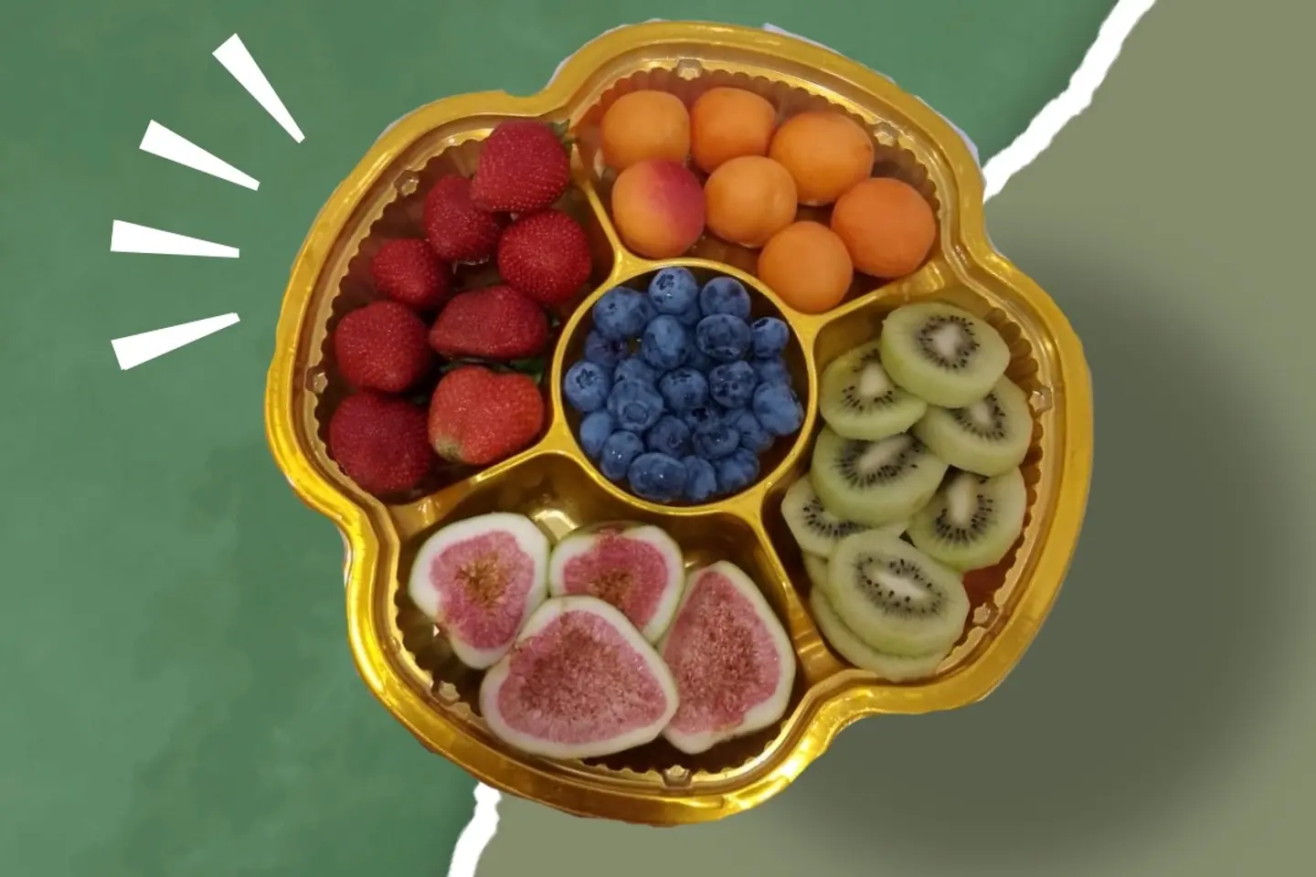 تشكيلة مشمش كيوي فراولة توت ازرق تين