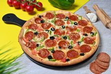 Pepperoni Pizza With Vegetables - Large
