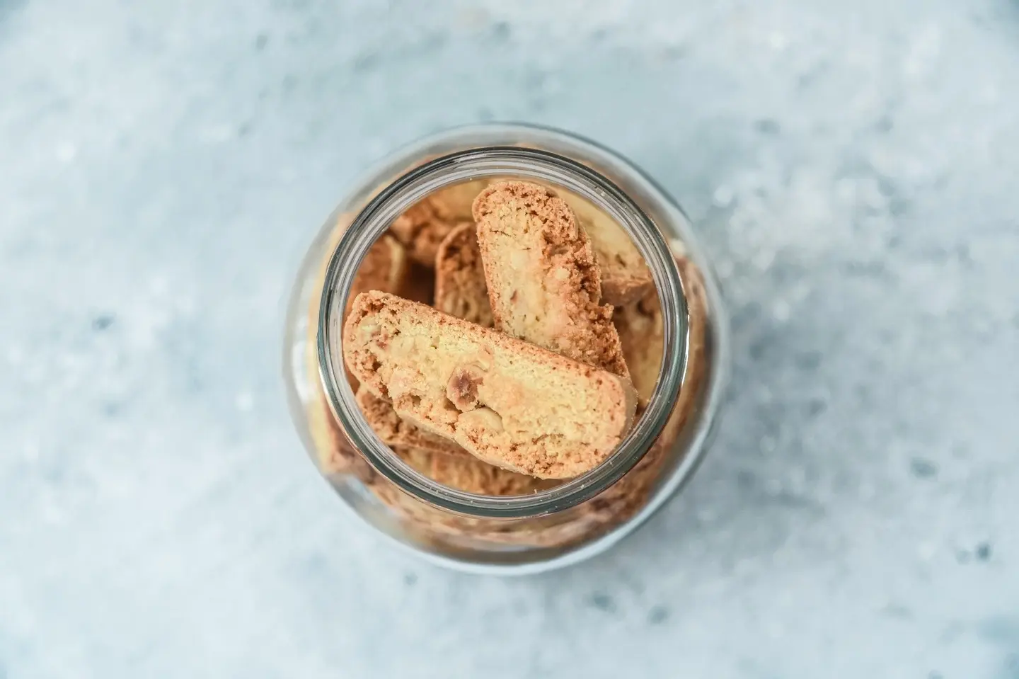 Biscuits With Walnuts