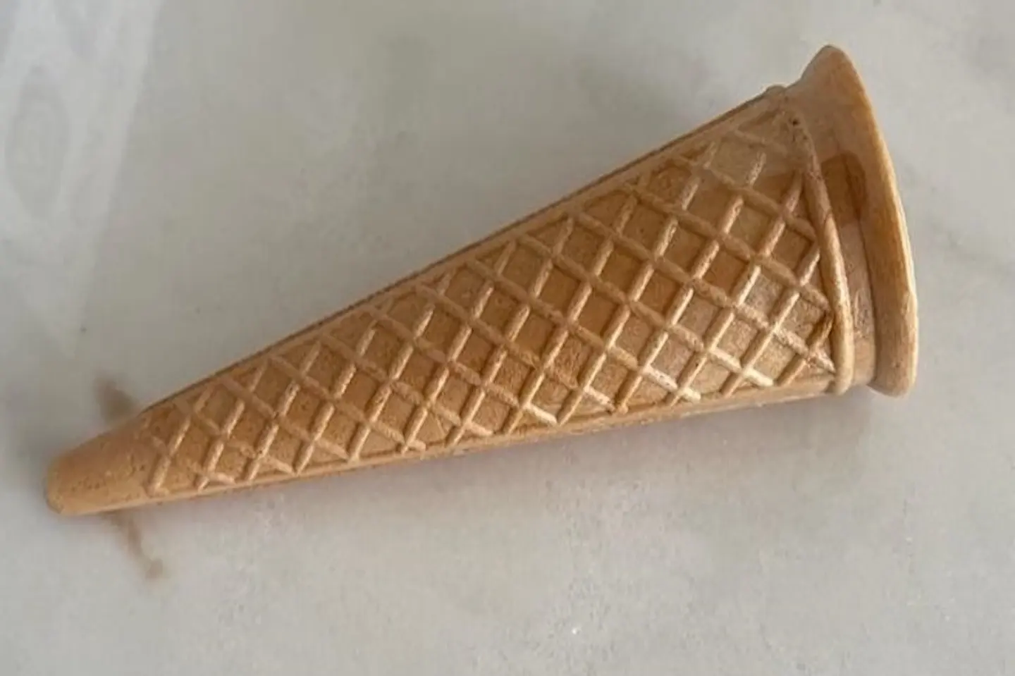 Biscuit Cone Regular