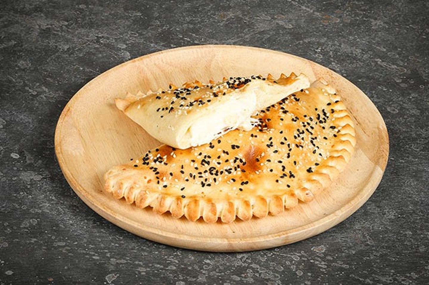 فطائر جبن قشقوان