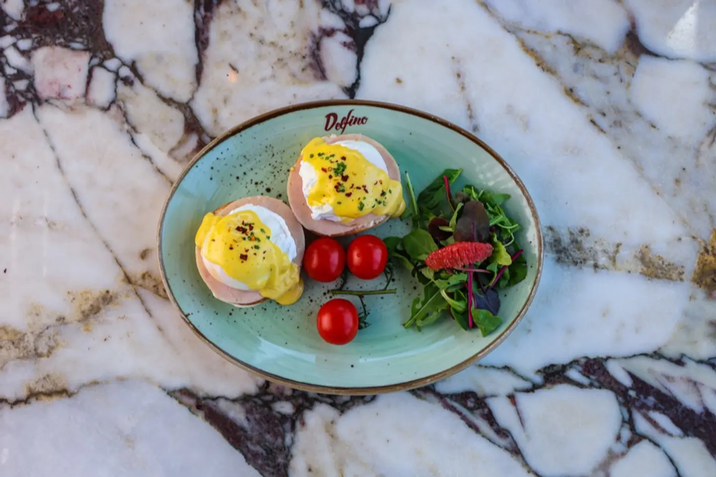 Eggs Benedict