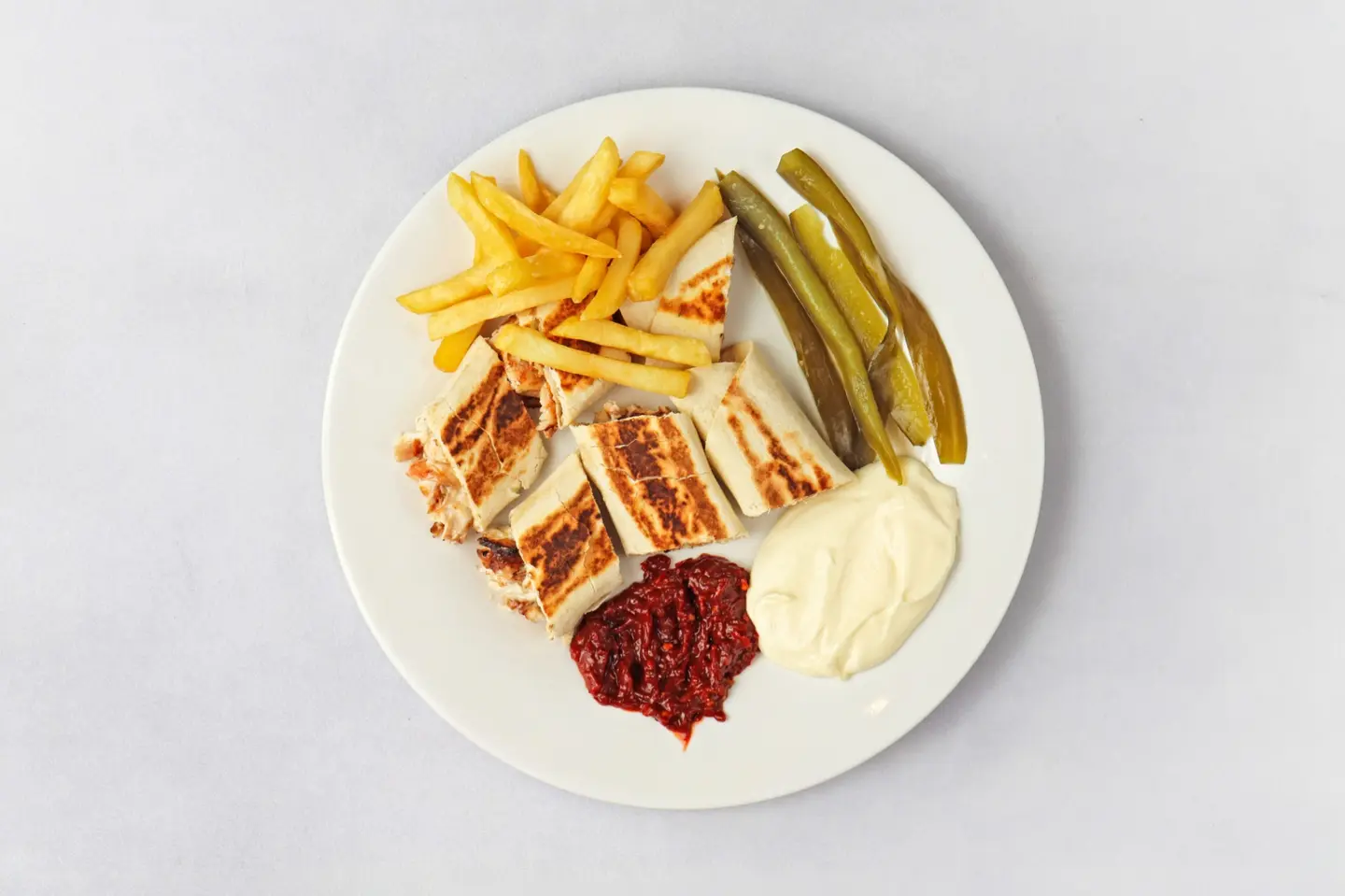 صحن عربي كبير