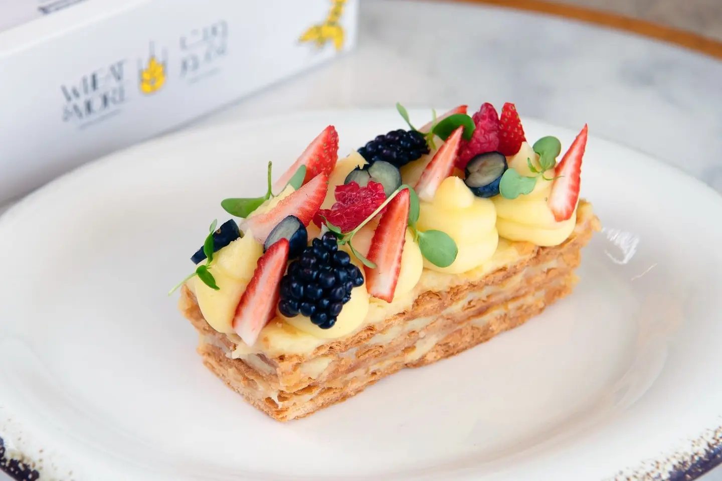 Tropical Fruits Millefe
