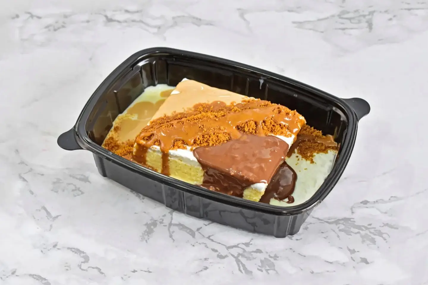 Milk Cake With Mixed Sauces