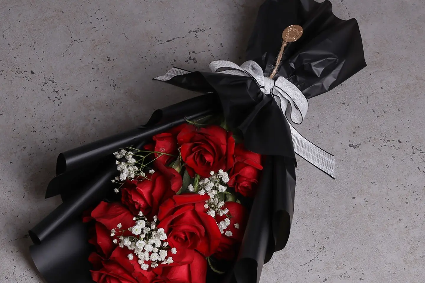 Natural Keukenhof Rose Bouquet32