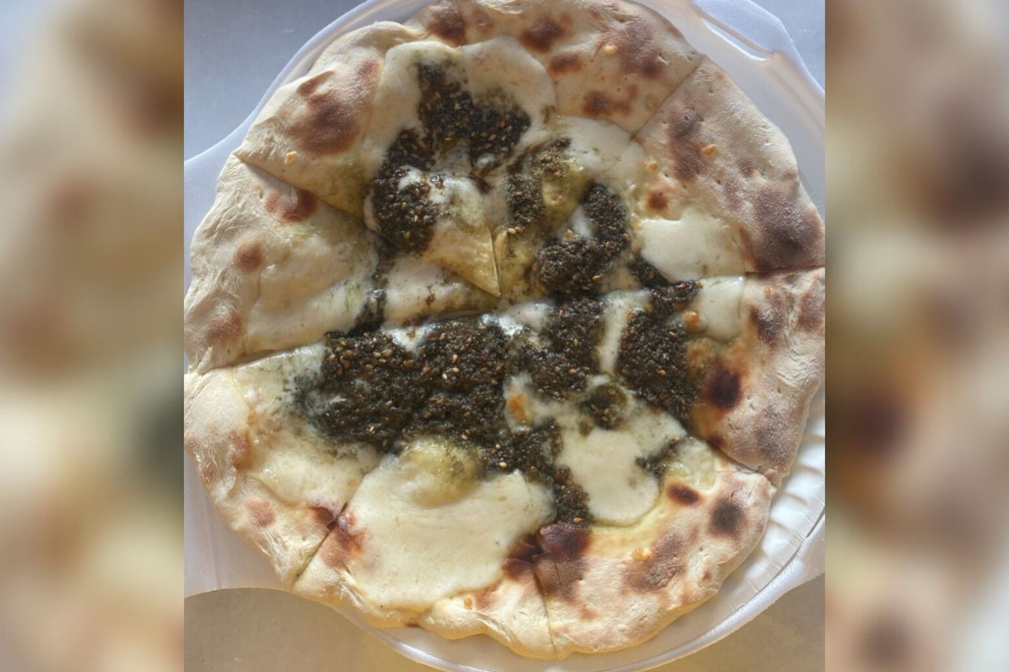 جبنة مع زعتر
