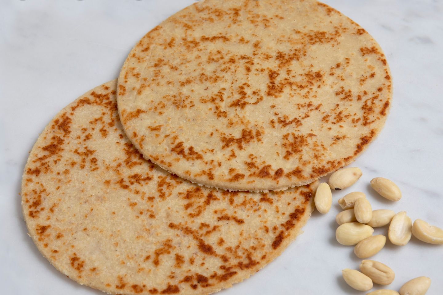 خبز اللوز كيتو