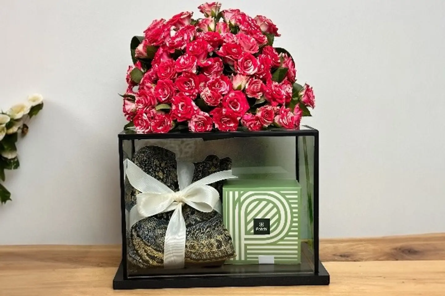 هدية الشال مع باتشي ا