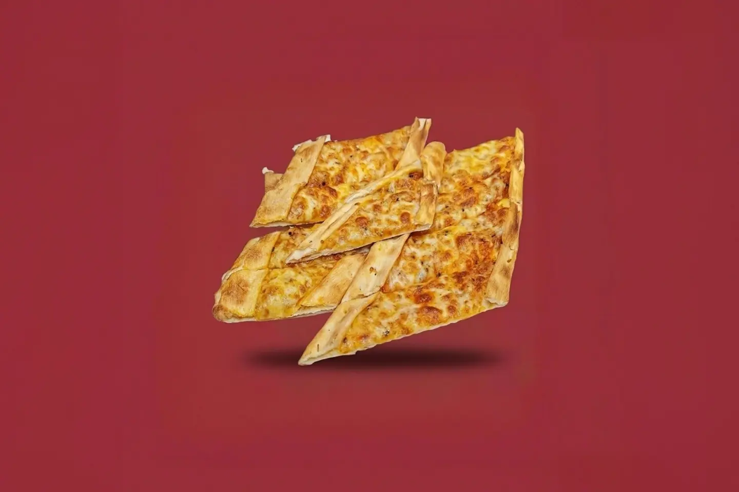 محمرة مع جبنة