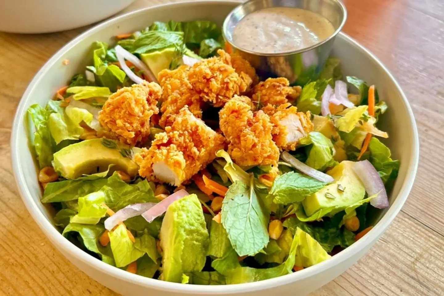 سلطة التندرز