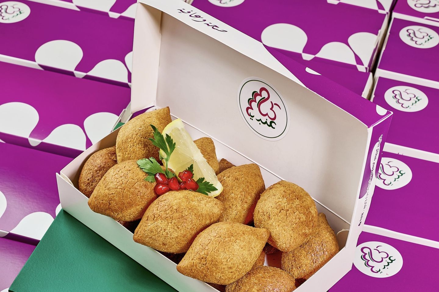 Assorted Kibbeh With Cheese Meat And Chicken - Assorted Kibbeh With Cheese, Meat And Chicken