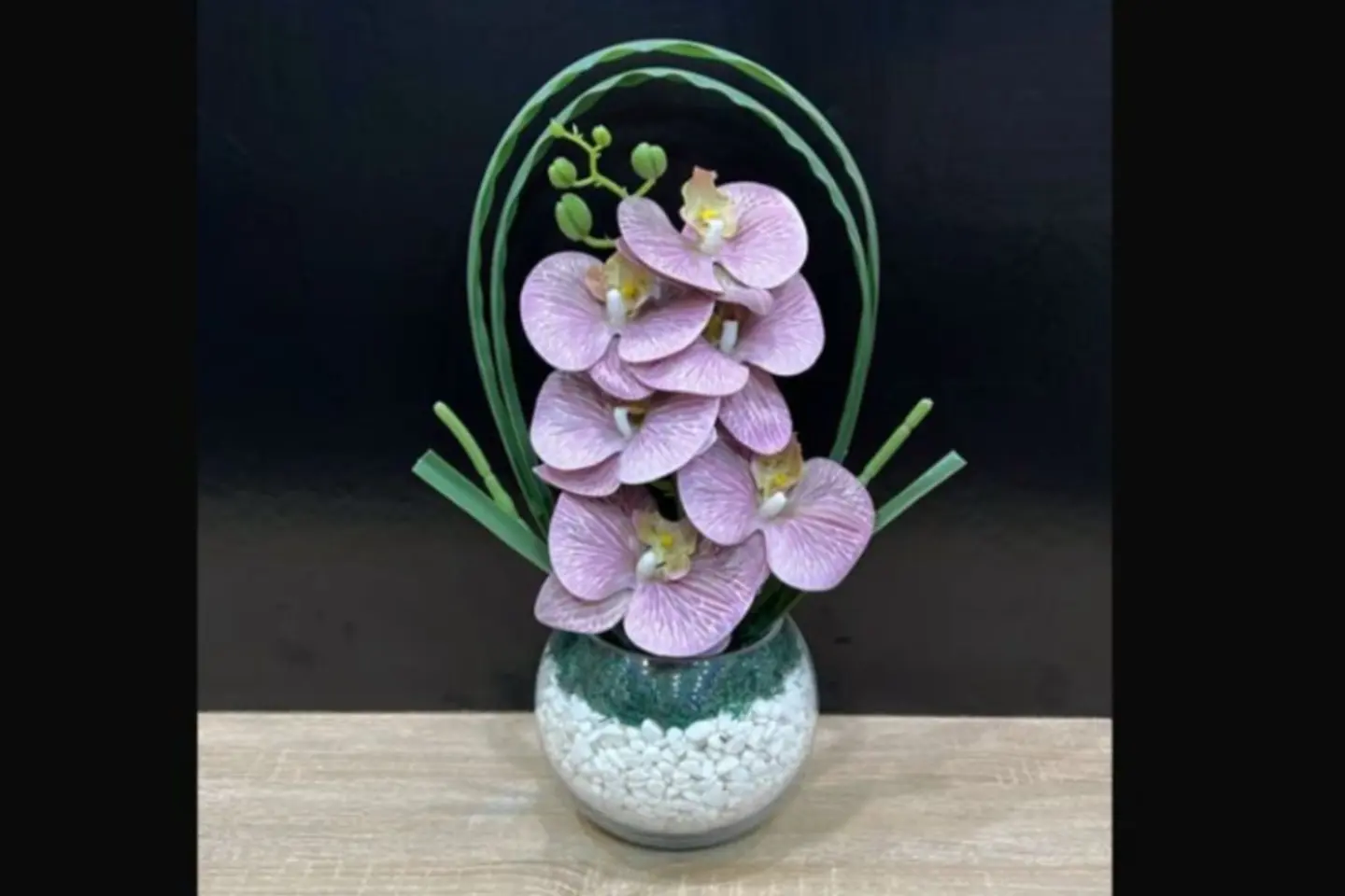 Reemas Rose Vase