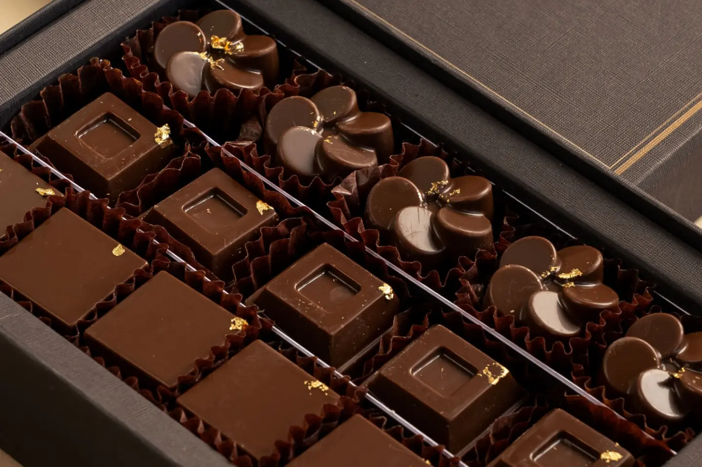 تشكيلة شوكولاتة الكلاسيك