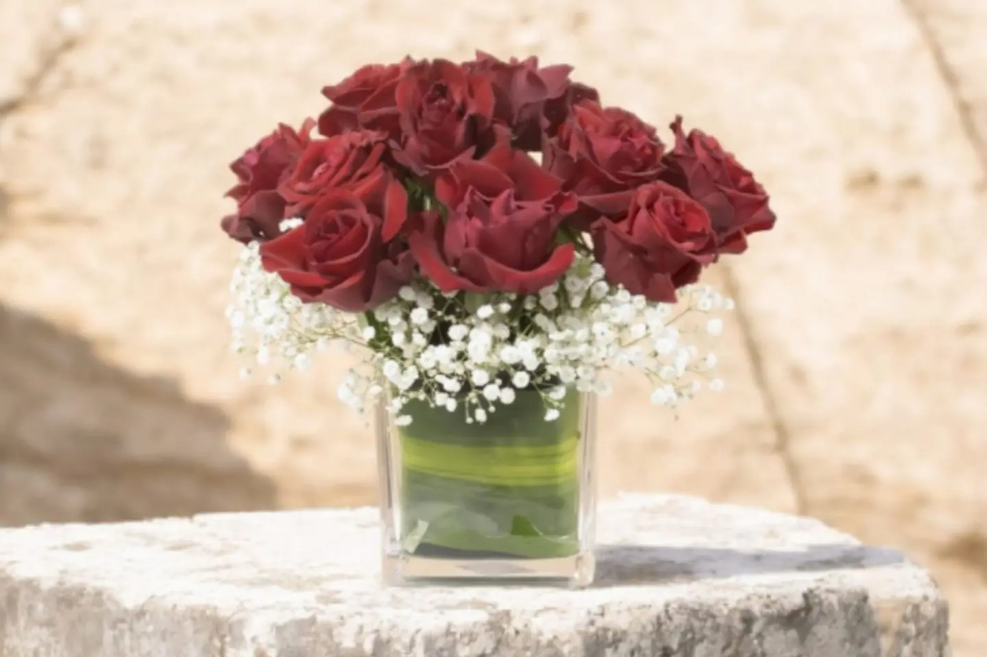 Red Rose Square Vase