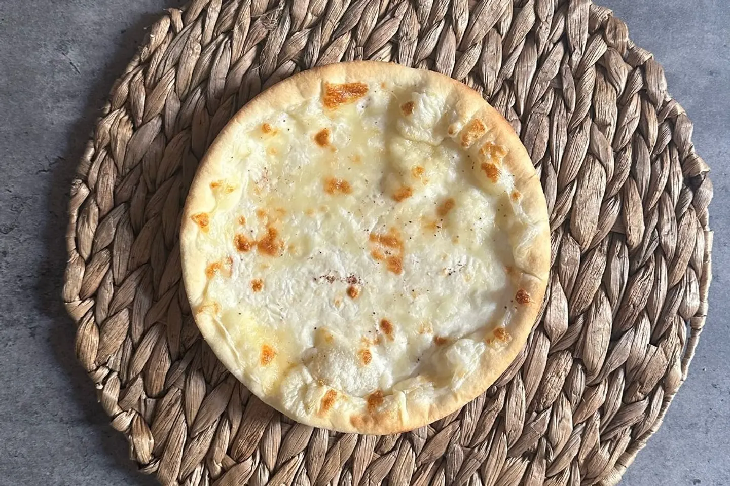 لبنة بالعسل