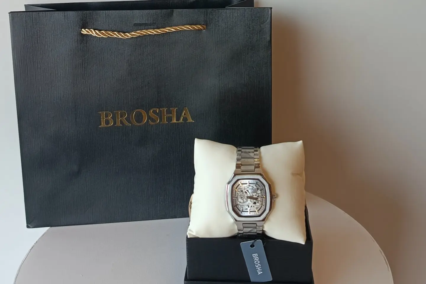 Boy Watch Campny Brosha No 13
