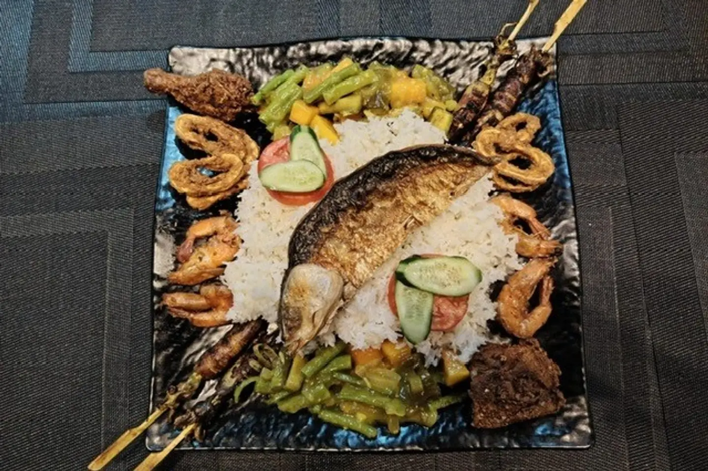 Half Boodle Fight  Good For 3 4 Person