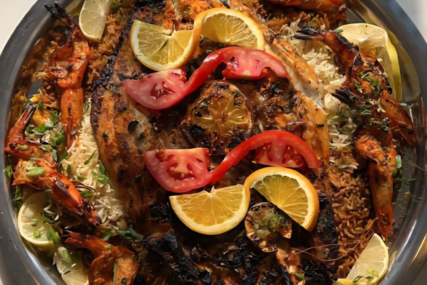 طبق بحري مشكل