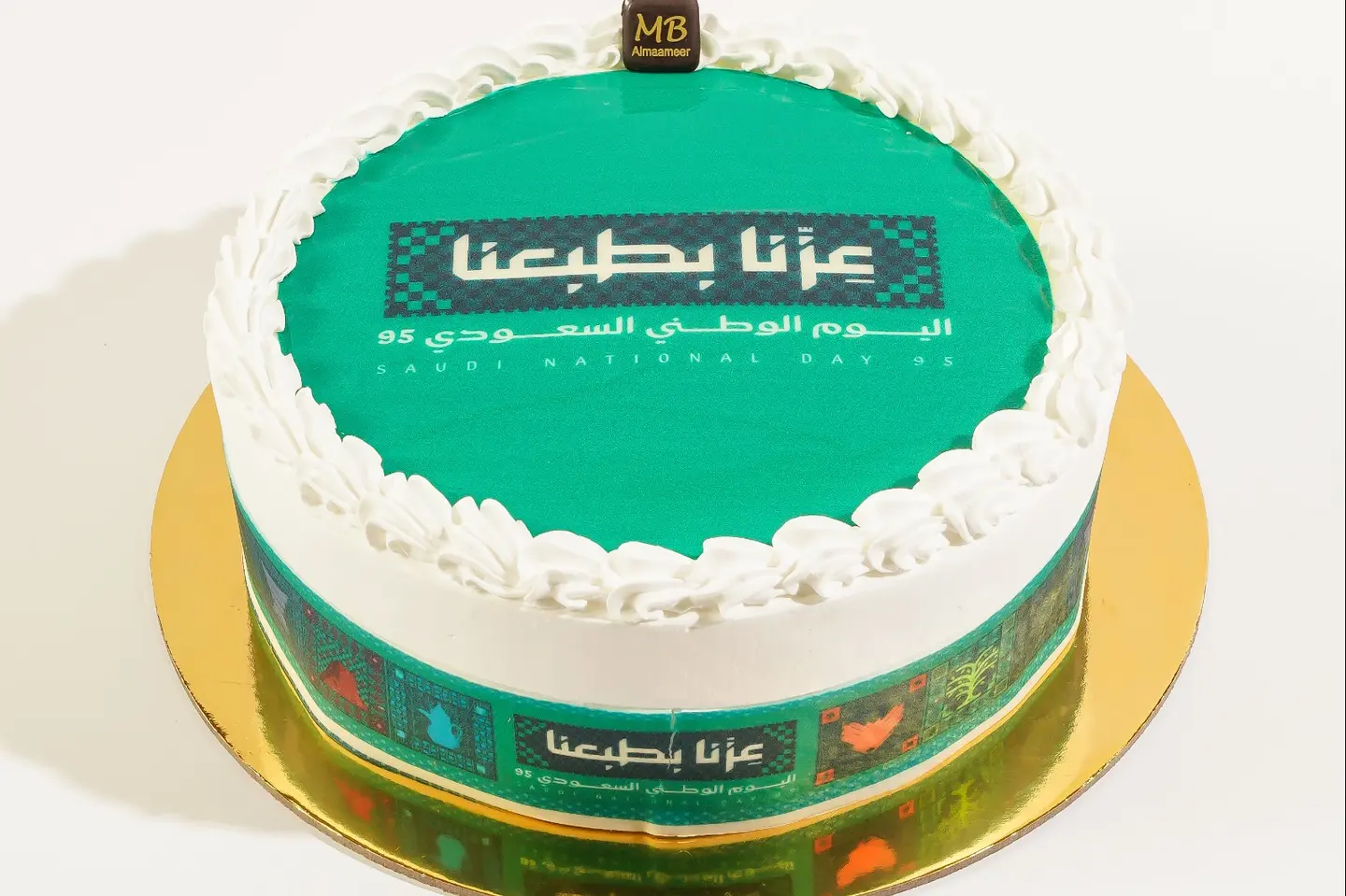 كيكه دائريه بهوية اليوم الوطني